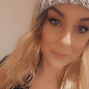 Meet your Posher, Krystal